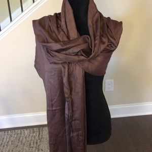 Scarf/wrap brown